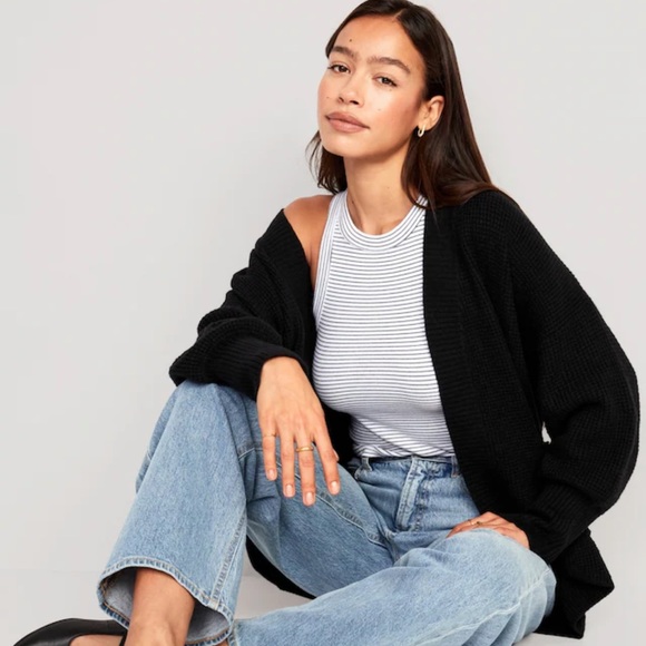 NWT OLD NAVY SoSoft Waffle-Knit Cocoon Sweater Color: BLACK JACK SIZE SMAL - Picture 4 of 5